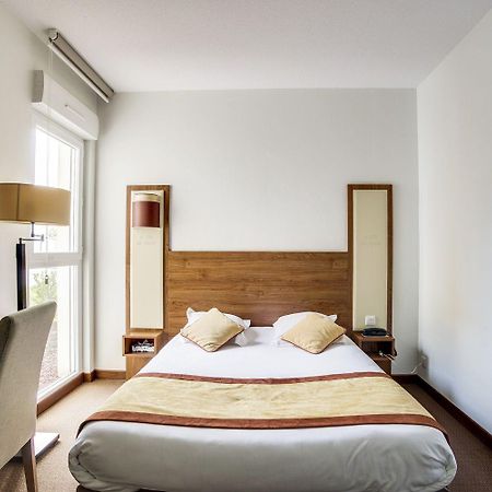 Brit Hotel De La Cote Des Havres Lessay Экстерьер фото