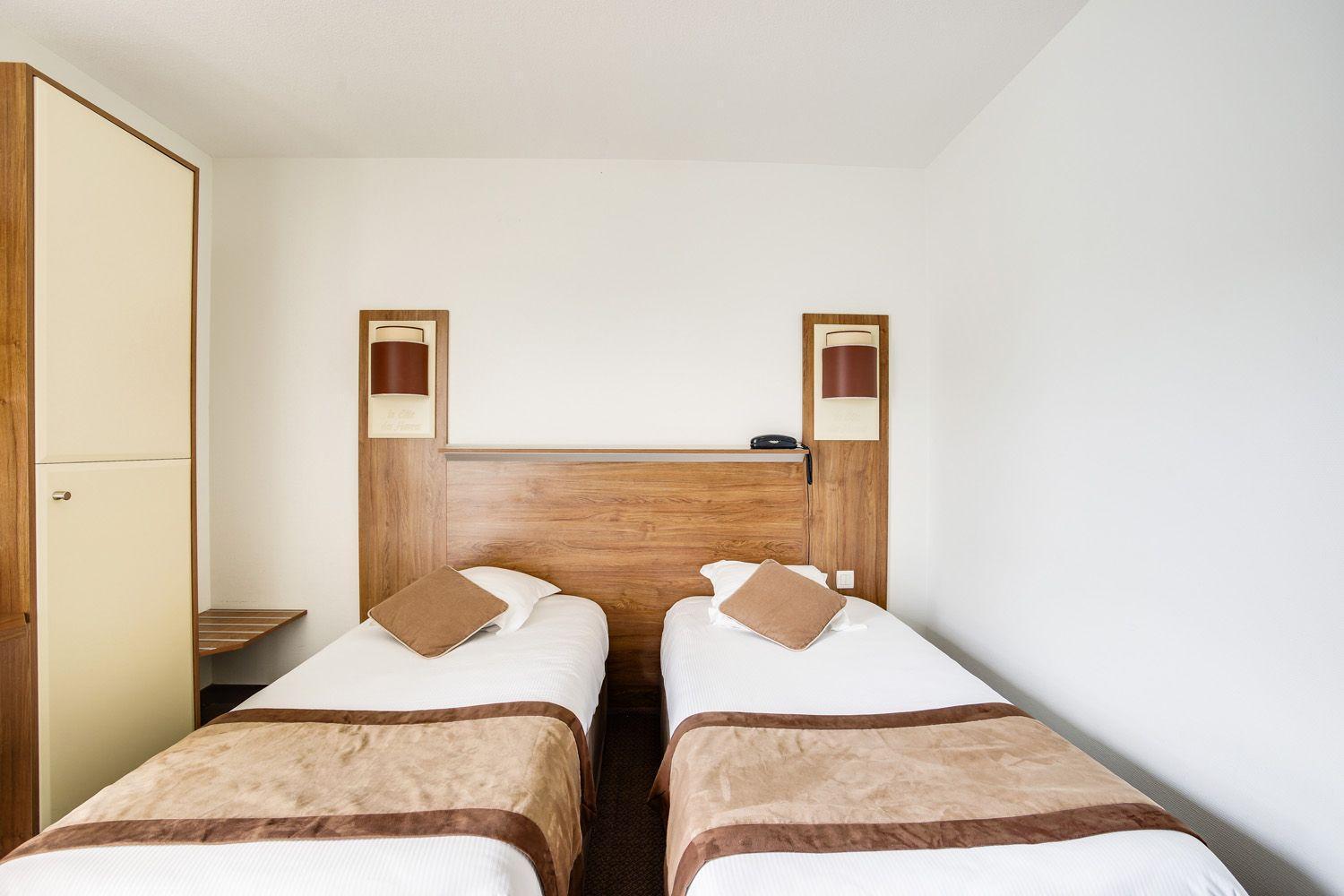Brit Hotel De La Cote Des Havres Lessay Экстерьер фото