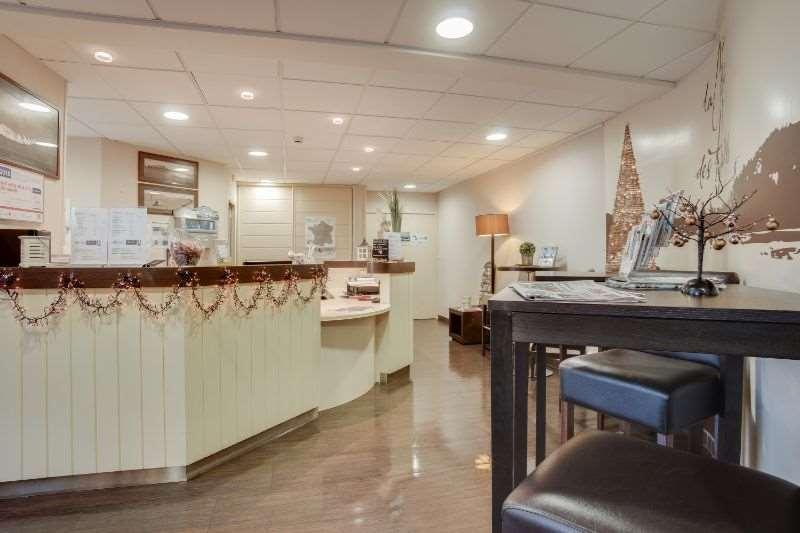 Brit Hotel De La Cote Des Havres Lessay Интерьер фото